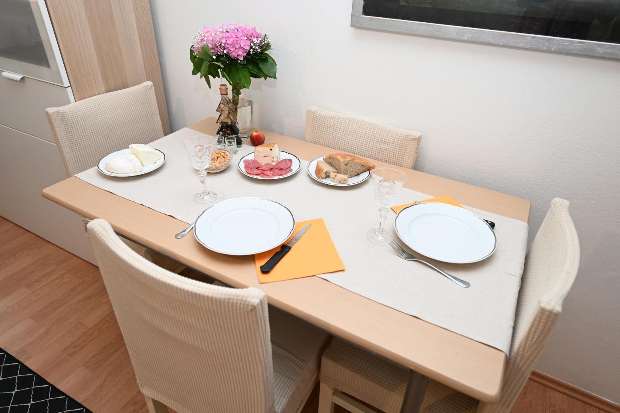 Studio Alfa I Omega Apartment Zagreb Exterior photo
